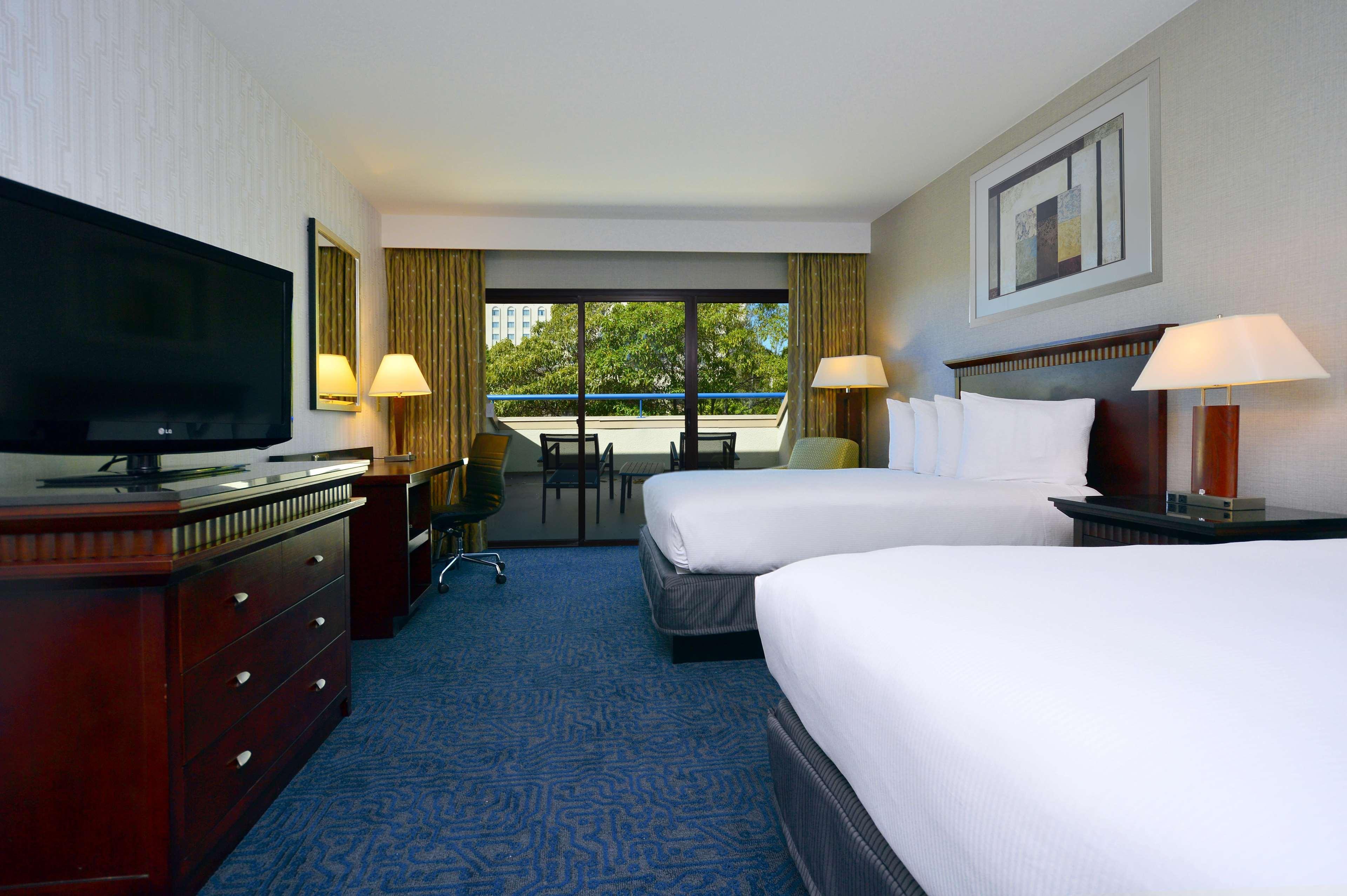 Doubletree By Hilton Newark-Fremont Hotel Kültér fotó