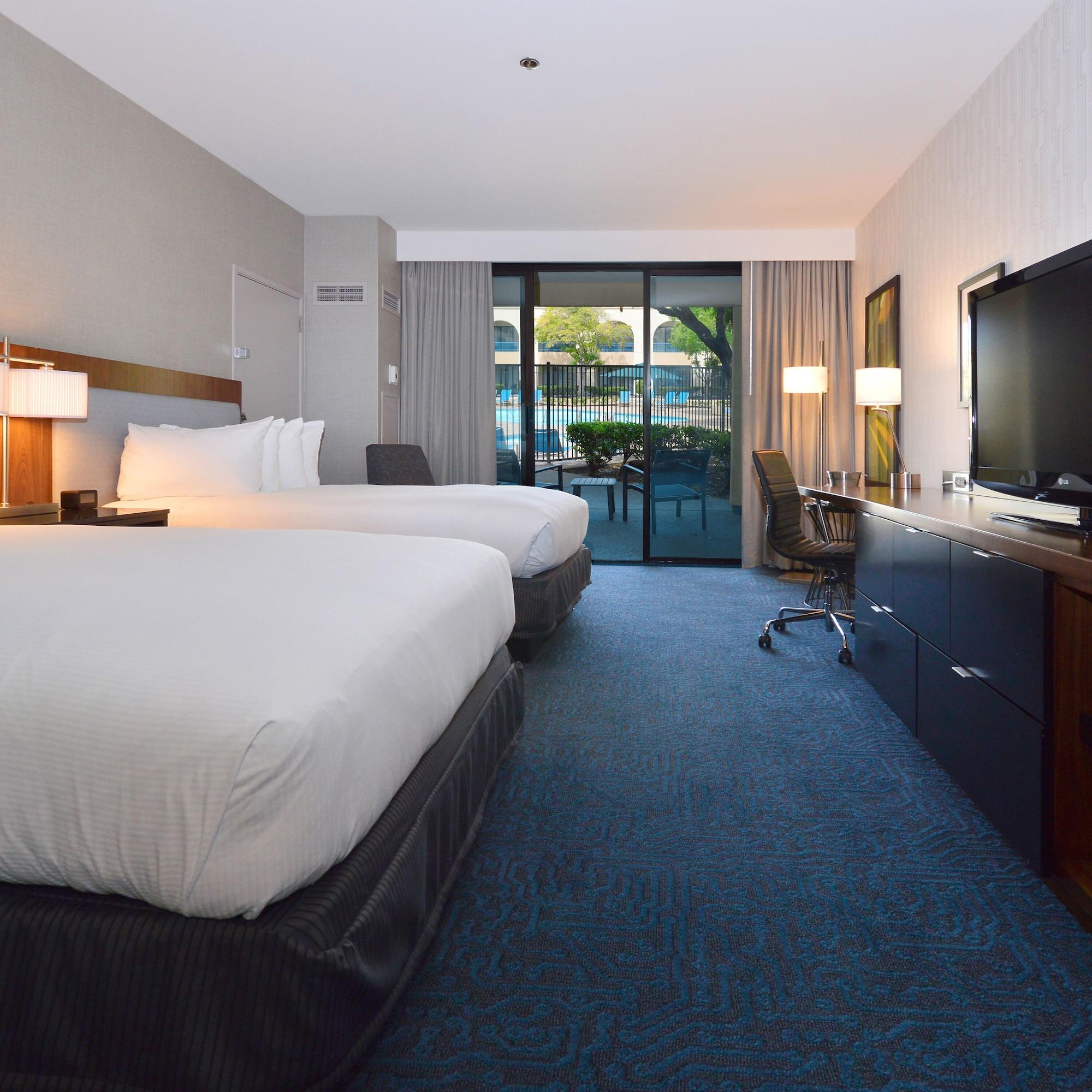 Doubletree By Hilton Newark-Fremont Hotel Kültér fotó