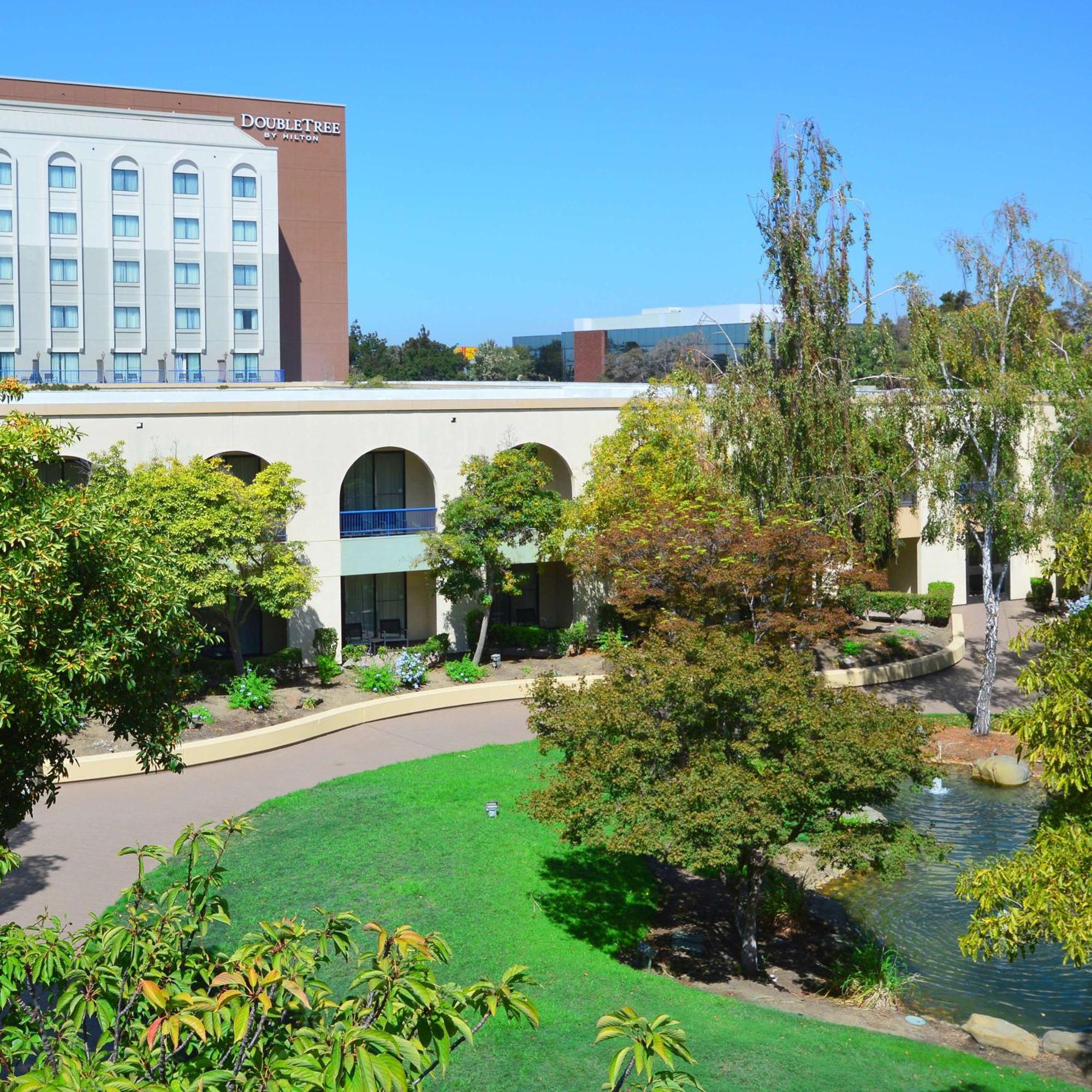 Doubletree By Hilton Newark-Fremont Hotel Kültér fotó